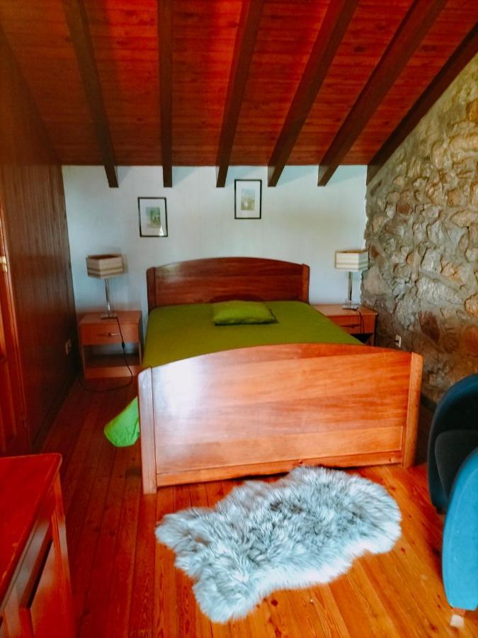 הוילה אפיפה Casa De Madeira E Pedra מראה חיצוני תמונה